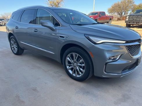 Used 2023 Buick Enclave Avenir w/ Avenir Technology Package image 3