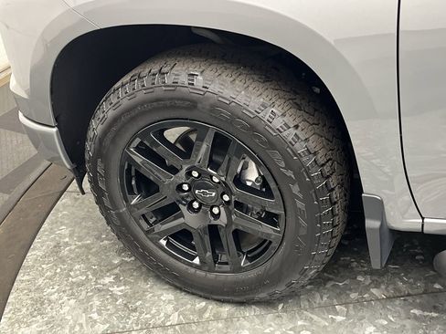 Certified 2024 Chevrolet Silverado 1500 RST w/ Rally Edition image 35