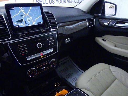 Used 2019 Mercedes-Benz GLS 450 4MATIC image 13