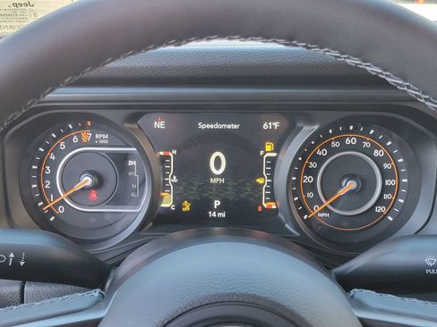 New 2026 Jeep Gladiator Sport image 7