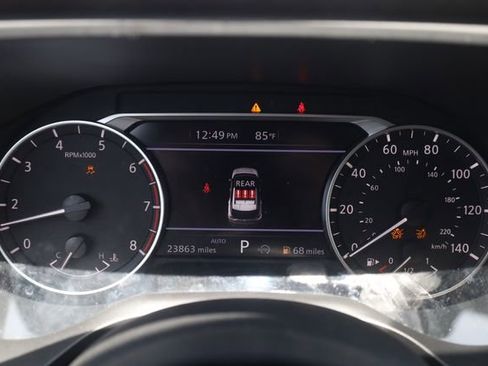 Used 2023 Nissan Rogue SV AWD/4WD image 14