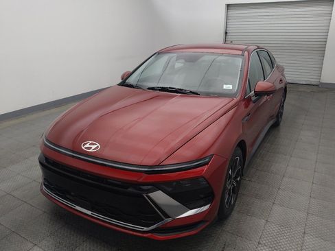 Used 2025 Hyundai Sonata SEL FWD image 15