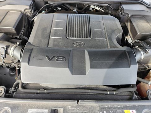 Used 2013 Land Rover LR4 HSE LUX w/ Luxury Pkg image 9