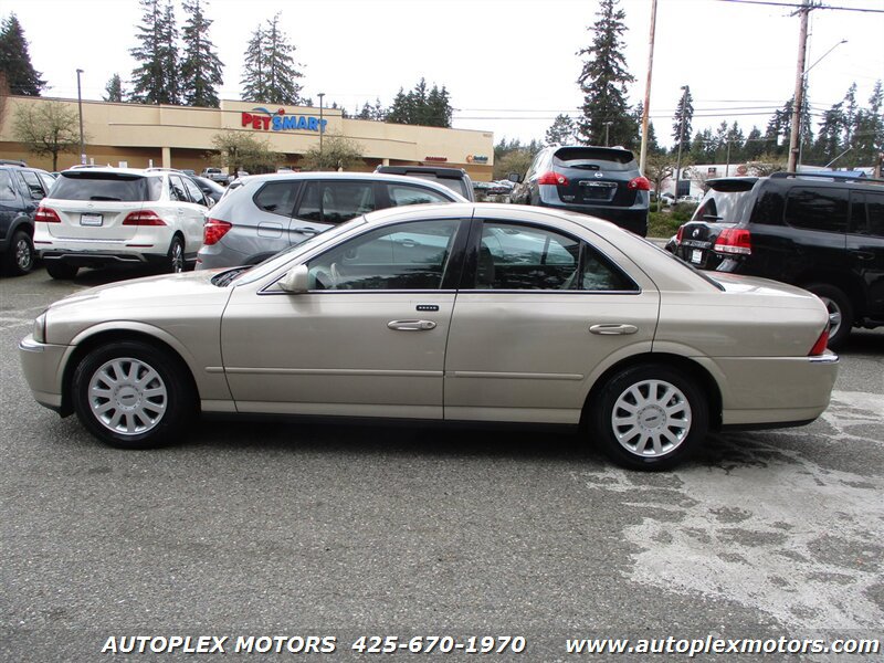 Used 2004 Lincoln LS RWD image 5