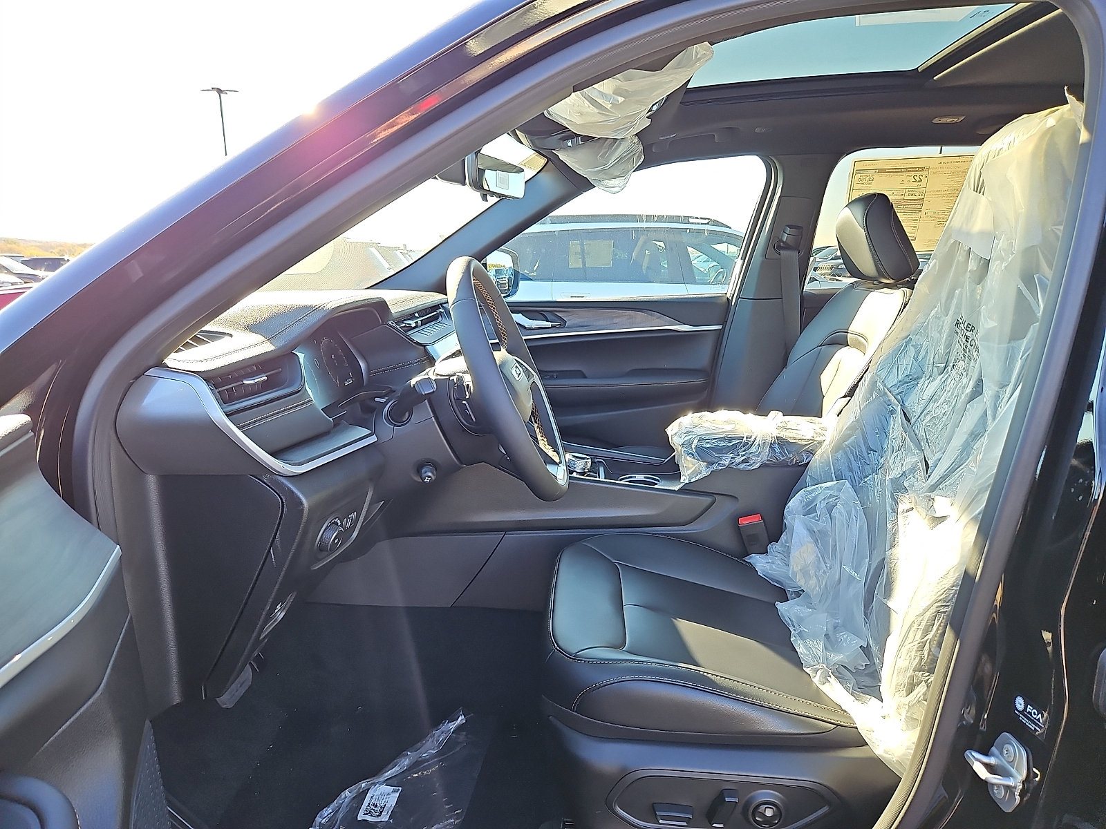New 2026 Jeep Grand Cherokee Limited AWD/4WD image 6