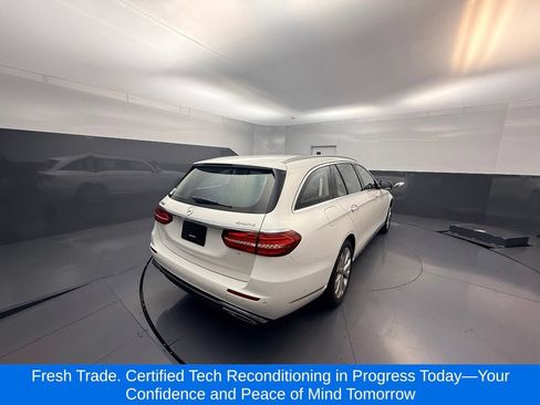Used 2019 Mercedes-Benz E 450 4MATIC Wagon image 4