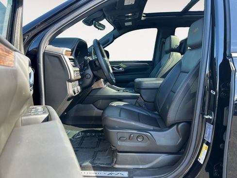 Used 2024 Chevrolet Tahoe High Country image 15