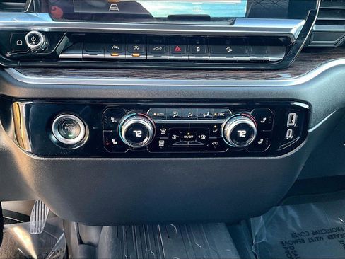 Used 2023 GMC Sierra 1500 Elevation w/ X31 Off-Road Package image 32