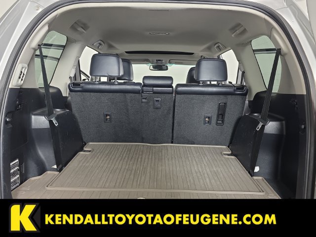 Used 2013 Lexus GX 460 w/ Convenience Pkg AWD/4WD image 30