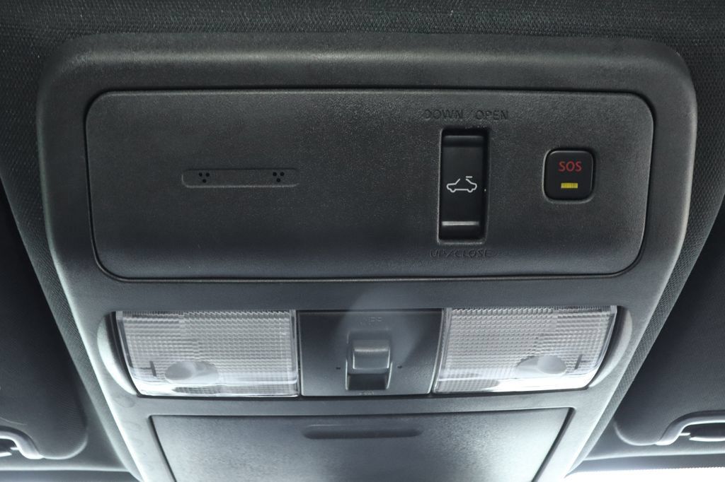 Used 2022 Nissan Frontier PRO-4X w/ Pro-4X Premium Package AWD/4WD image 28