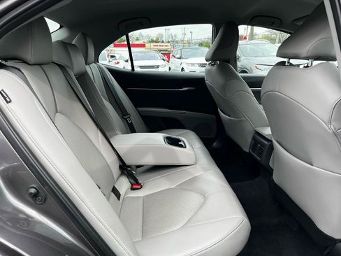 Used 2023 Toyota Camry XLE FWD image 21