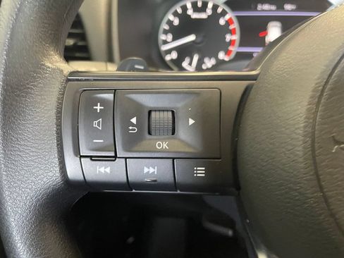 Certified 2024 Nissan Rogue S FWD image 12