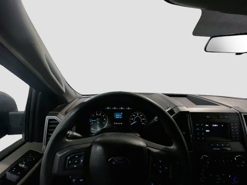 Used 2018 Ford F150 XLT RWD image 7