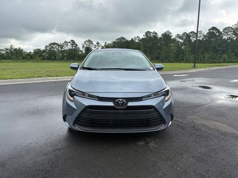 Used 2026 Toyota Corolla LE FWD image 15