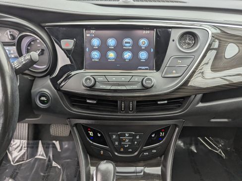 Used 2019 Buick Envision Essence image 26