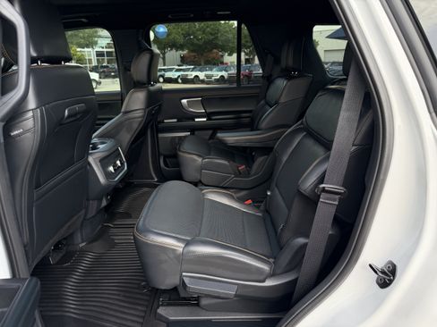 Certified 2025 Ford Expedition Tremor AWD/4WD image 13