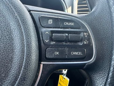 Used 2019 Kia Sportage LX w/ LX Popular Package AWD/4WD image 16