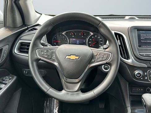 Used 2024 Chevrolet Equinox LT FWD image 12