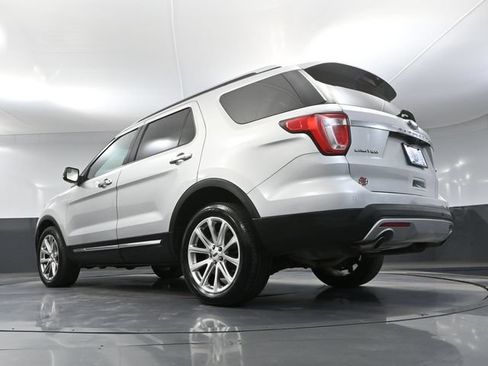 Used 2017 Ford Explorer Limited AWD/4WD image 53