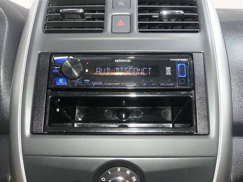 Used 2017 Nissan Versa SV FWD image 35