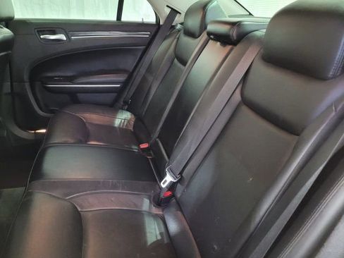 Used 2015 Chrysler 300 Touring w/ Limited Group image 44