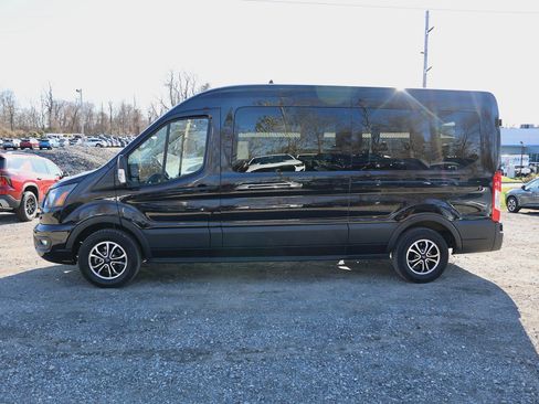 Used 2023 Ford Transit 350 XLT image 4