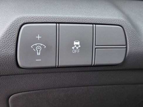 New 2026 Hyundai Elantra SEL Sport Premium FWD image 15
