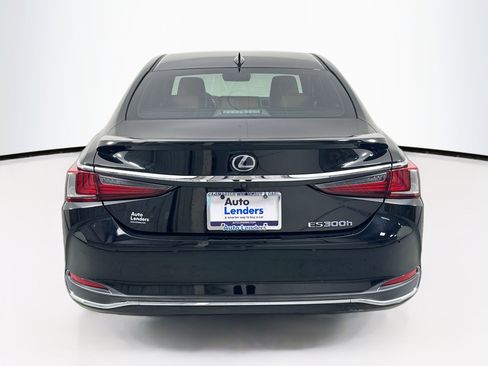 Used 2019 Lexus ES 300h w/ Premium Package image 6