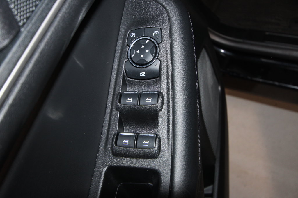 Used 2024 Ford Edge SEL AWD/4WD image 6