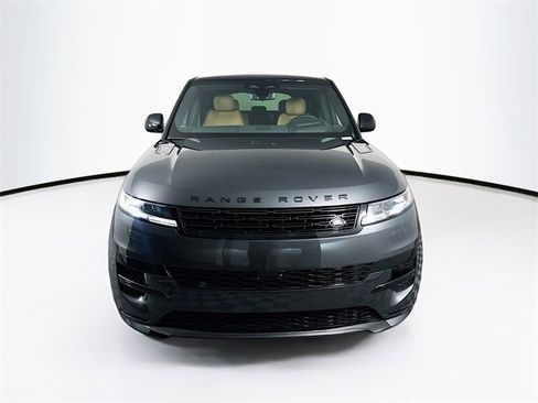 New 2026 Land Rover Range Rover Sport Dynamic SE image 2
