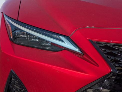 Used 2023 Lexus IS 350 F Sport image 9