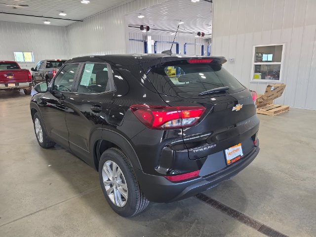 Used 2023 Chevrolet TrailBlazer LS FWD image 6