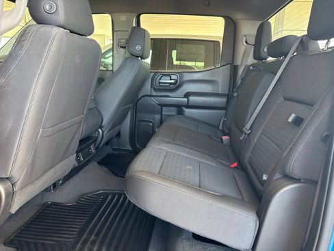Used 2023 Chevrolet Silverado 1500 Custom RWD image 14