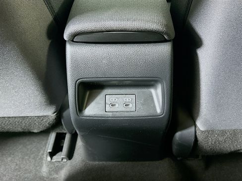 Used 2023 Toyota Corolla LE image 26