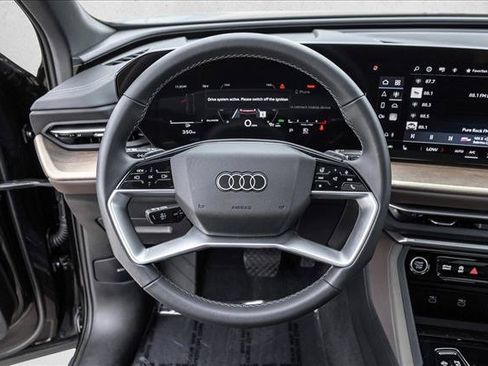 Used 2025 Audi Q5 Premium w/ Convenience Package AWD/4WD image 13