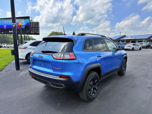 Used 2021 Jeep Cherokee Trailhawk AWD/4WD image 9