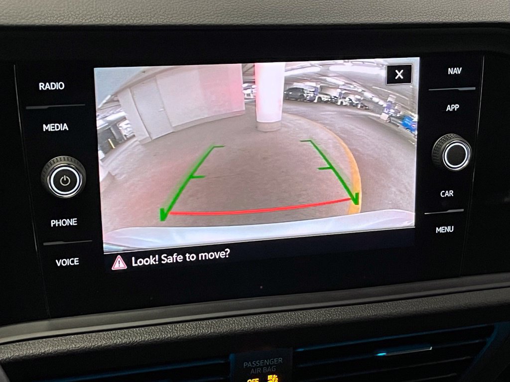 Used 2024 Volkswagen Jetta SEL FWD image 30