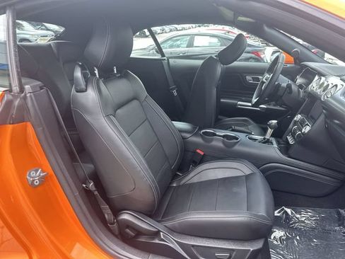 Used 2021 Ford Mustang GT Premium w/ GT Performance Package RWD image 29