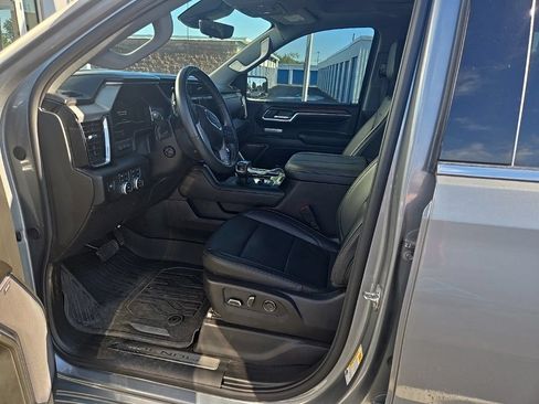 Used 2024 GMC Sierra 1500 Denali AWD/4WD image 5