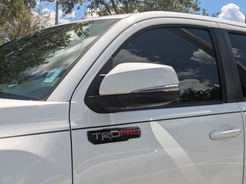 Used 2019 Toyota Tacoma TRD Pro AWD/4WD image 11