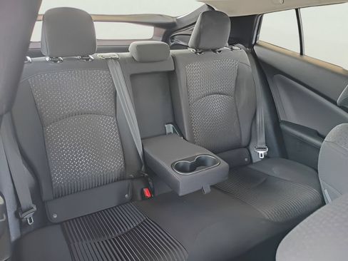 Used 2017 Toyota Prius Three w/ Advanced Technology Package FWD image 22