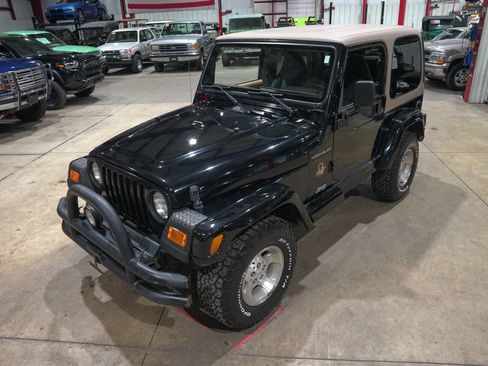 Used 2002 Jeep Wrangler Sahara AWD/4WD image 31
