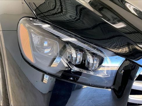 Used 2026 Mercedes-Benz GLS 450 4MATIC image 13