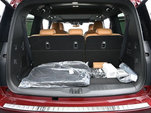 New 2026 Nissan Armada Platinum Reserve w/ Convenience Package AWD/4WD image 11