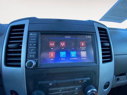 Used 2021 Nissan Frontier S image 24