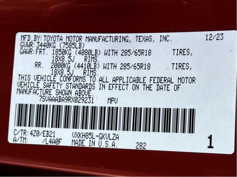 Used 2024 Toyota Sequoia TRD Pro AWD/4WD image 26