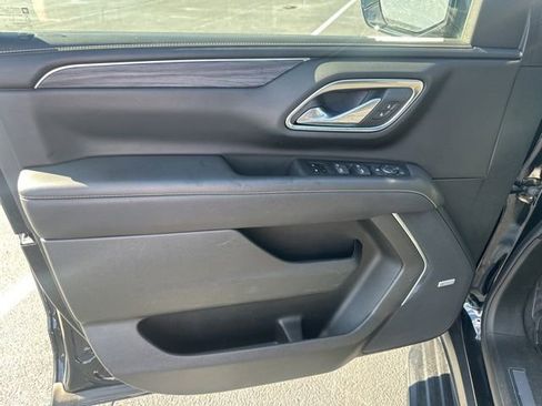 Used 2024 GMC Yukon SLT image 14