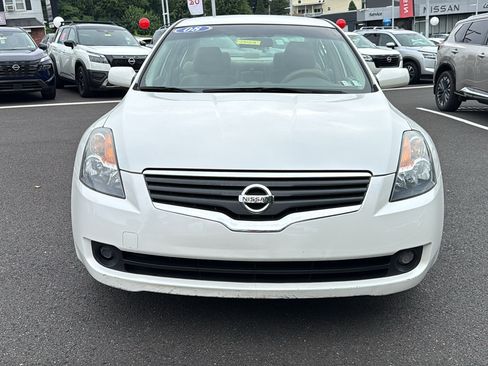 Used 2008 Nissan Altima 2.5 S w/ Emergency Aid Pkg FWD image 2
