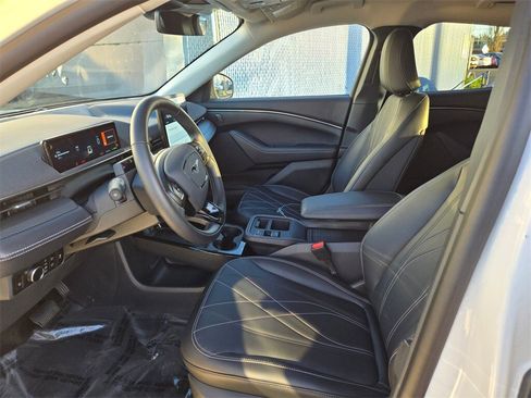 Used 2025 Ford Mustang Mach-E Select w/ Comfort Package Lite image 12