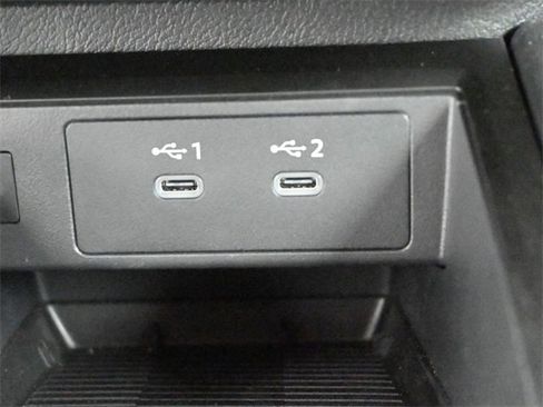 New 2026 Nissan Kicks SV w/ SV Premium Package image 31